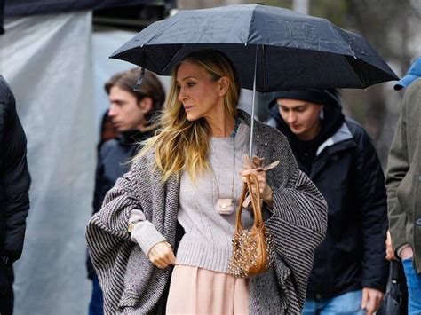 carrie bradshaw gucci|carrie bradshaw baguette.